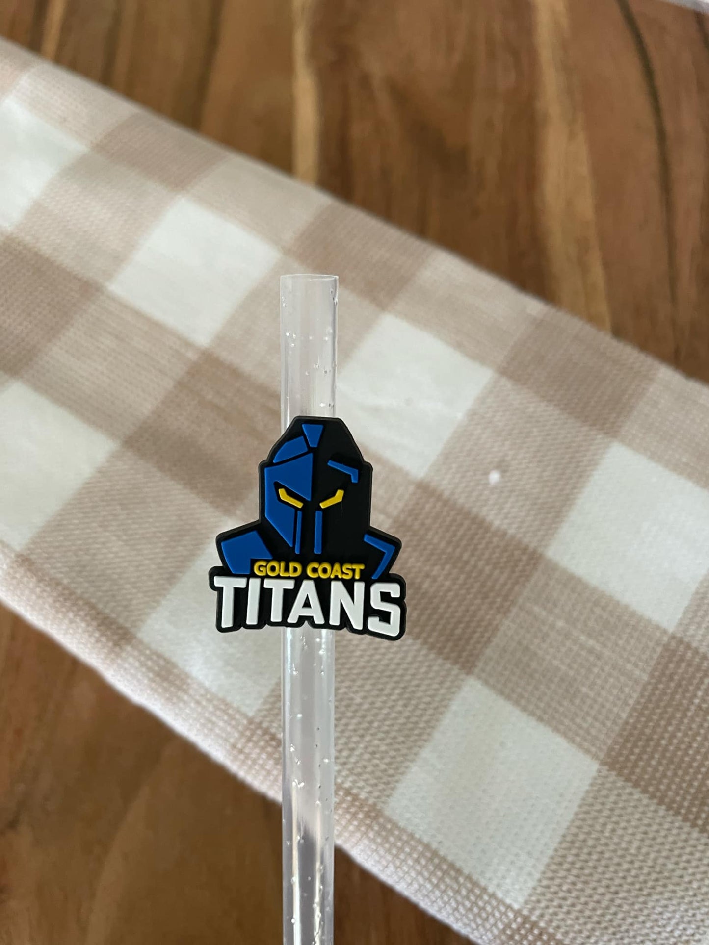 Straw toppers NRL - TITANS