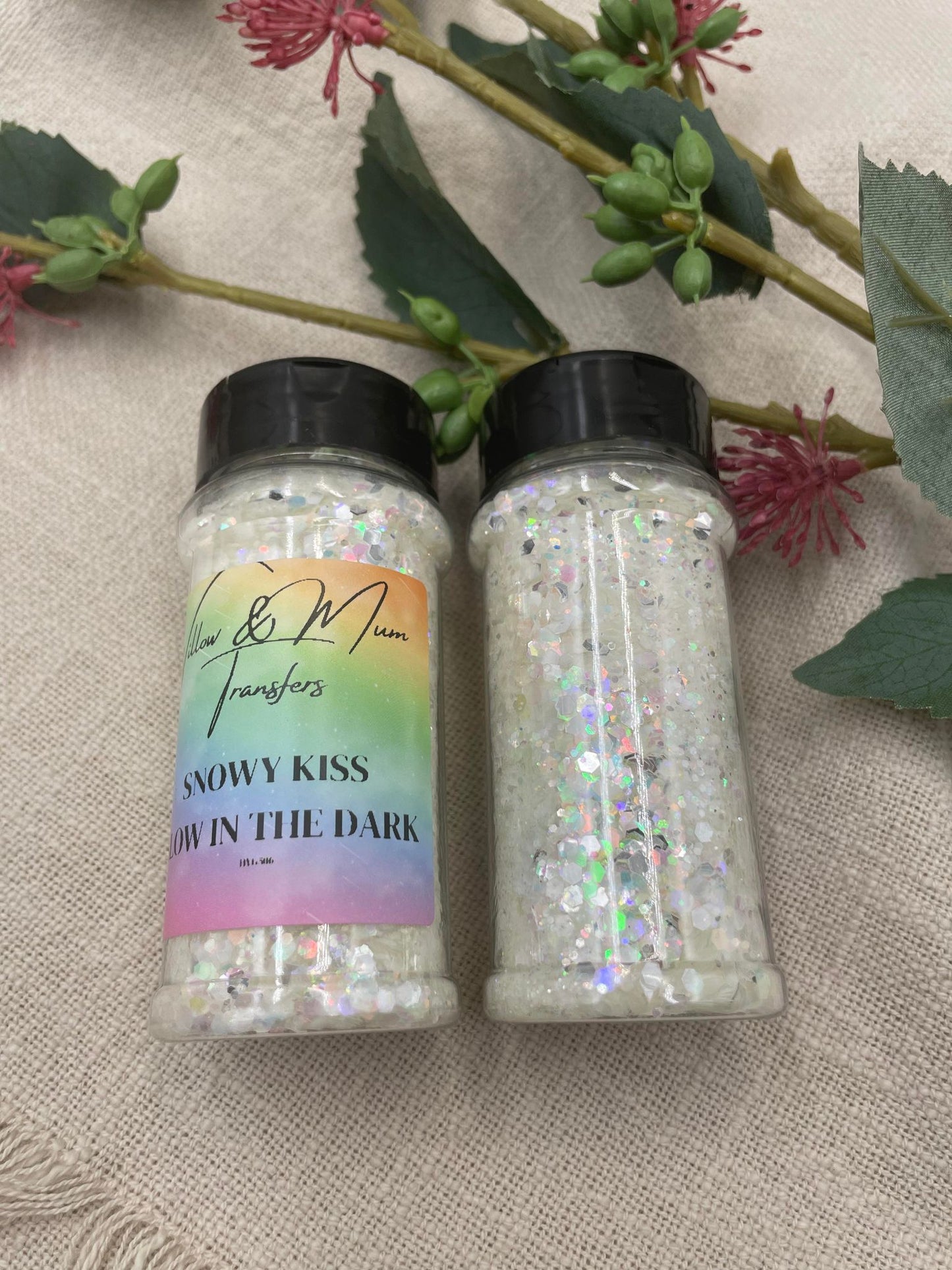 Glitter - SNOWY KISS - Glow in the dark